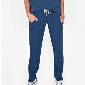 Figs Scrubs yola scrub pants Size 2XL like new